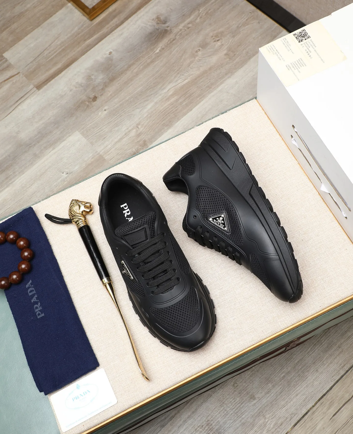 Men's shoes 💰580 [PRADA] Prada - High-end quality original order - Upper: 🔝 silk calfskin, brand canvas cloth, brand metal fasteners - Lining: mesh, foot pads; top-grade cowhide - Outsole: ultra-light TPU foam; molded outsole - Ultra-high quality control·Fine workmanship: highlighted (high-end·luxury·grade) -Size: 38-44 (45 can be customized) Wang